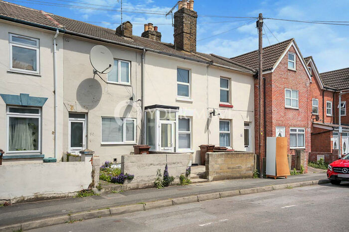2 Bedroom Terraced House To Rent In Stafford Street, Gillingham, Kent, ME7