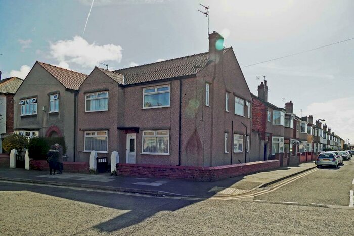 2 Bedroom Flat To Rent In Rullerton Road, Wallasey, Wirral, CH44