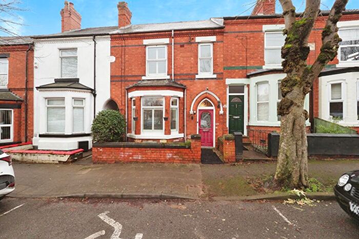 3 Bedroom Terraced House For Sale In Ladycroft Avenue, Nottingham, NG15