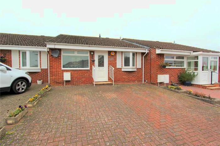 2 Bedroom Bungalow To Rent In The Cullerns, Highworth, SN6