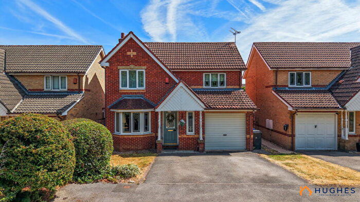 4 Bedroom Detached House For Sale In Hanwell Close, Ecclesfield, Sheffield, S35