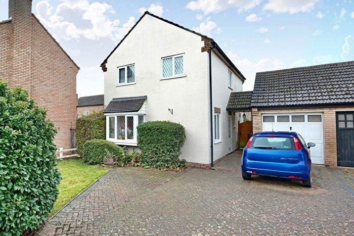 4 Bedroom Detached House For Sale In Cotton Close, Sawtry, Huntingdon, PE28