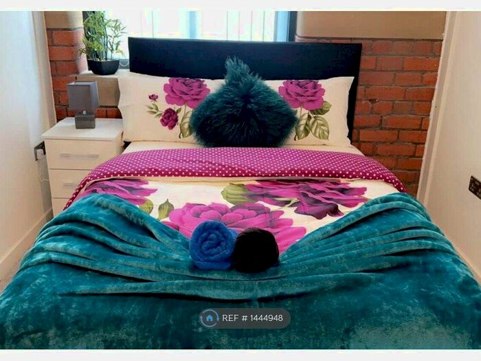 1 Bedroom Flat To Rent In Conditioning Cape Rd, Bradford, BD1