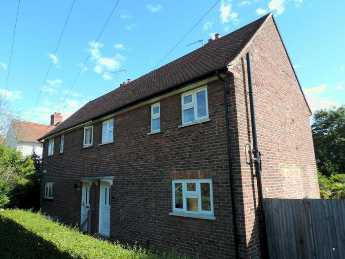 3 Bedroom Terraced House To Rent In Southway, Guildford GU2