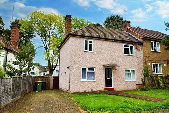 3 Bedroom Semi-Detached House To Rent In Wilshere Avenue, St Albans, AL1