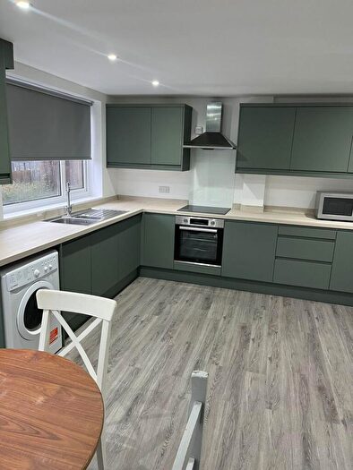 4 Bedroom House Of Multiple Occupation To Rent In Bunting Street, Nottingham, NG7