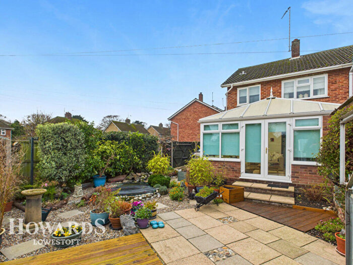 2 Bedroom End Of Terrace House For Sale In Marham Road, Lowestoft, NR32