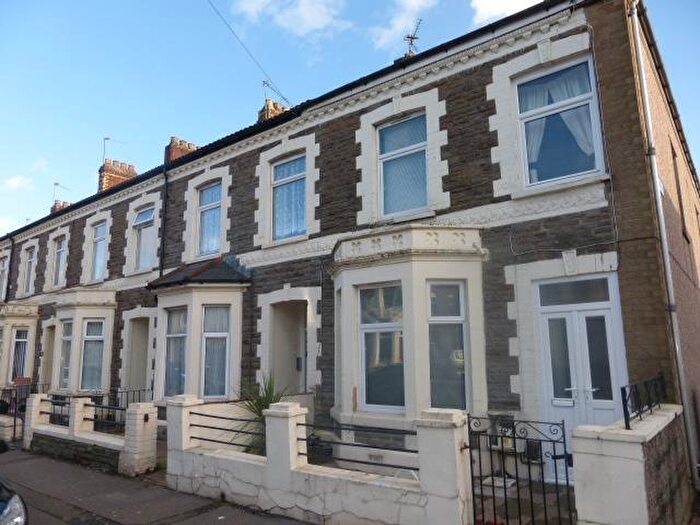 2 Bedroom Apartment To Rent In Habershon Street, Cardiff, CF24