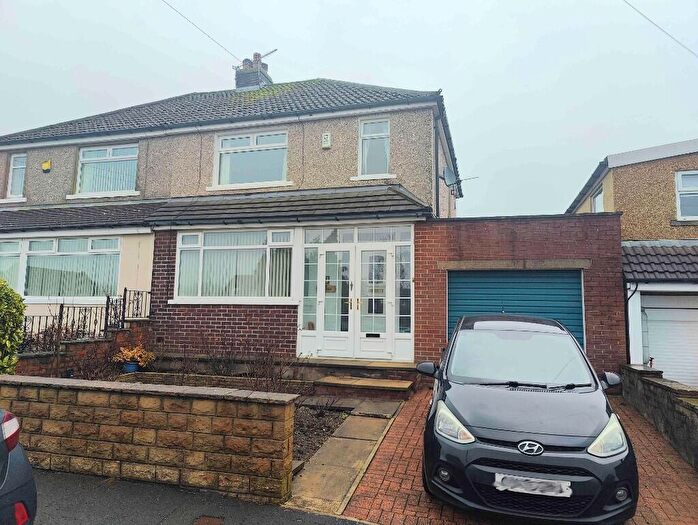3 Bedroom Semi Detached House For Sale In South Lane, Shelf, HX3