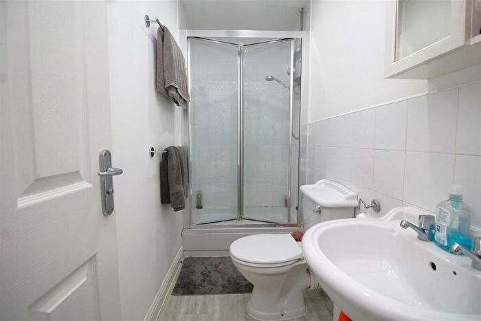 4 Bedroom Detached House For Sale In Standish Court, Peterborough, PE2