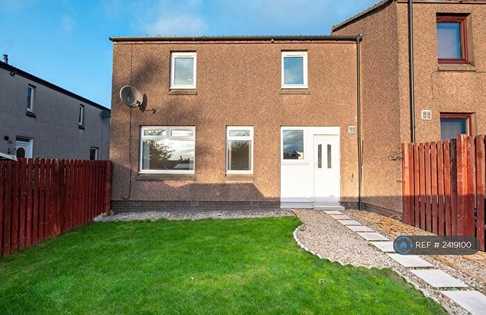2 Bedroom End Of Terrace House To Rent In Ben Nevis Way, Cumbernauld, G68