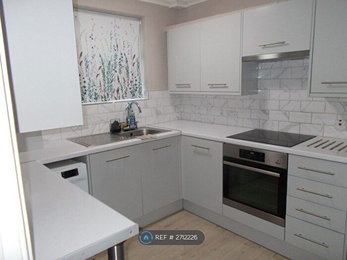 1 Bedroom Maisonette To Rent In West Street, Dunstable, LU6