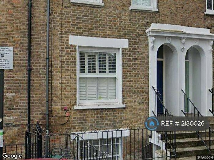 1 Bedroom Flat To Rent In Hurst, London, SE24