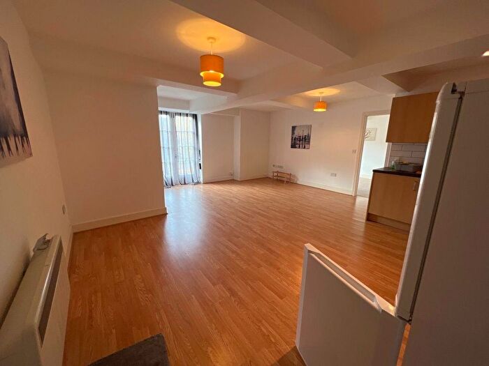 1 Bedroom Flat To Rent In Howardsgate, Welwyn Garden City, AL8