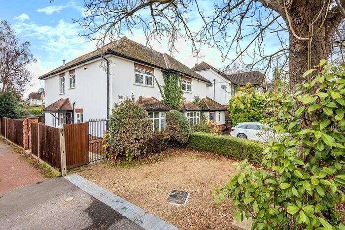 2 Bedroom Semi-Detached House To Rent In Grove Way, Esher, KT10
