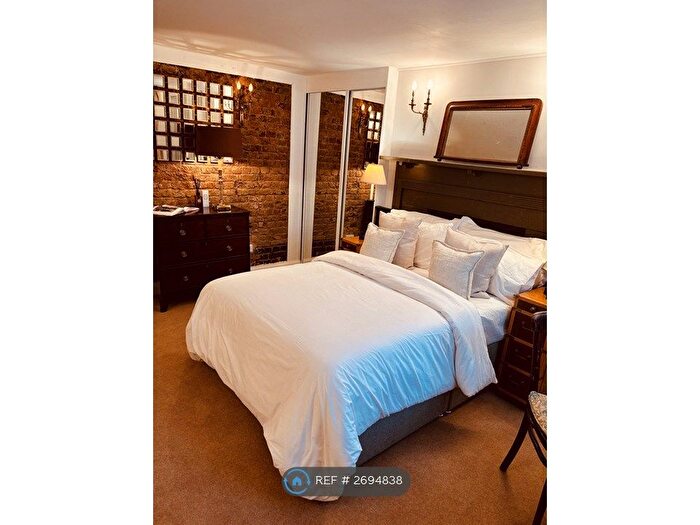 Studio To Rent In Royal College Street, London, NW1