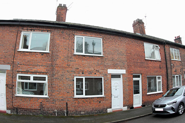 3 Bedroom Terraced House To Rent In Oak Street, Northwich, CW9