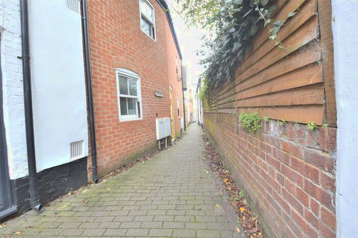 2 Bedroom Terraced House To Rent In Fletchers Alley, Tewkesbury, Gloucestershire, GL20