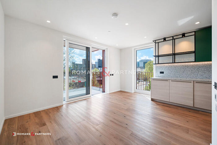 1 Bedroom Apartment To Rent In Barnacle House, Poplar Riverside, E14