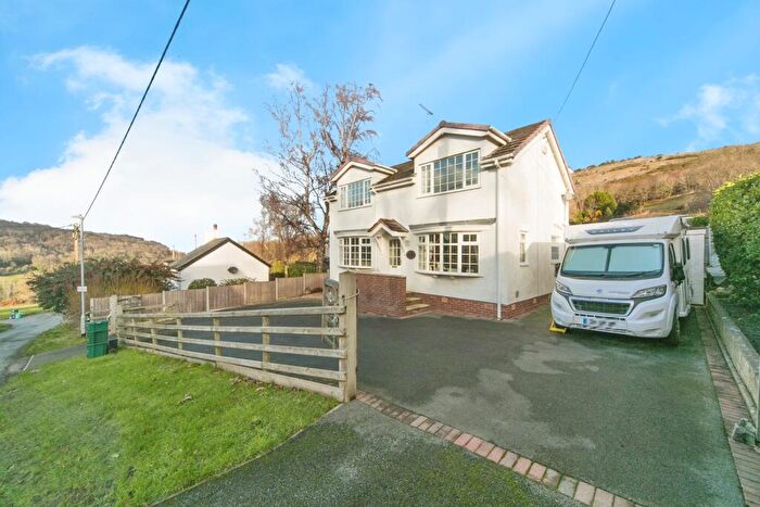 2 Bedroom Detached House For Sale In Dol Acar, Rhyd-y-Foel, Abergele, Conwy, LL22