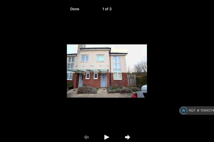 3 Bedroom Semi-Detached House To Rent In Bonham Way, Northfleet, Gravesend, DA11