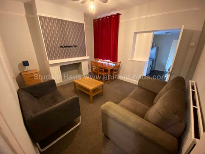 3 Bedroom House To Rent In Haddon Street, Salford, M6