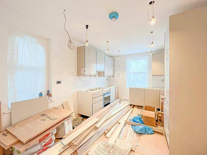 4 Bedroom Maisonette To Rent In Archway Road, London, N19