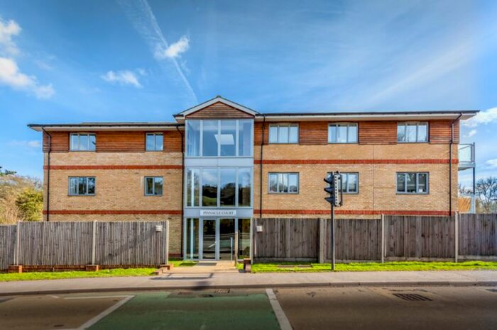 2 Bedroom Flat To Rent In Brighton Road, Coulsdon CR5