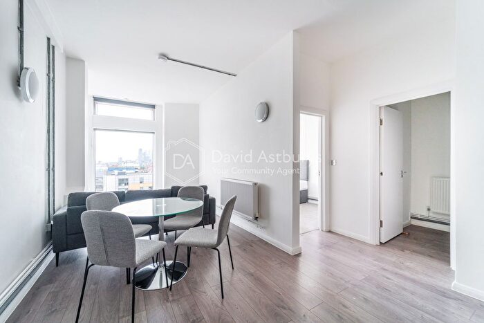2 Bedroom Flat To Rent In Arbutus Street, Haggerston, London, E8