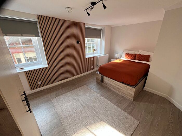 Studio To Rent In High Street, Southampton, SO14