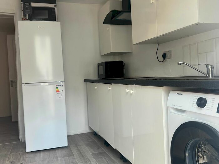 1 Bedroom Flat To Rent In Grosvenor Road, Luton, LU3