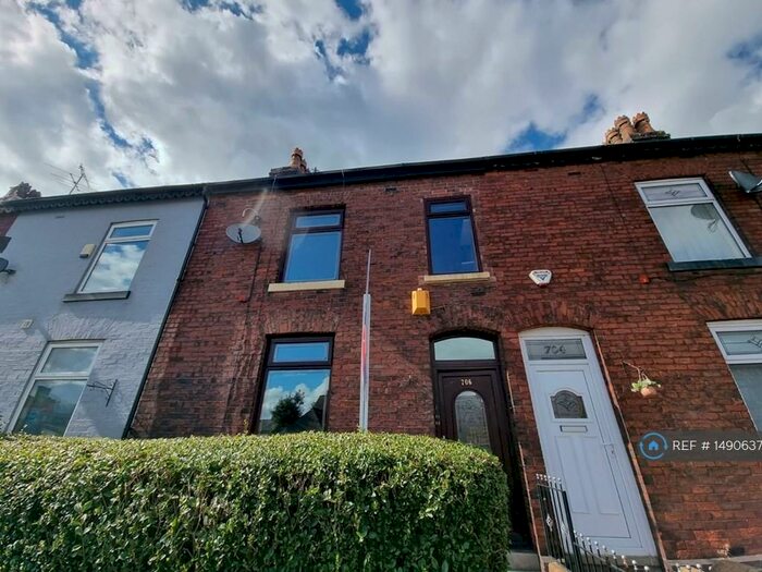 3 Bedroom Terraced House To Rent In Manchester Old Road, Middleton, Manchester, M24