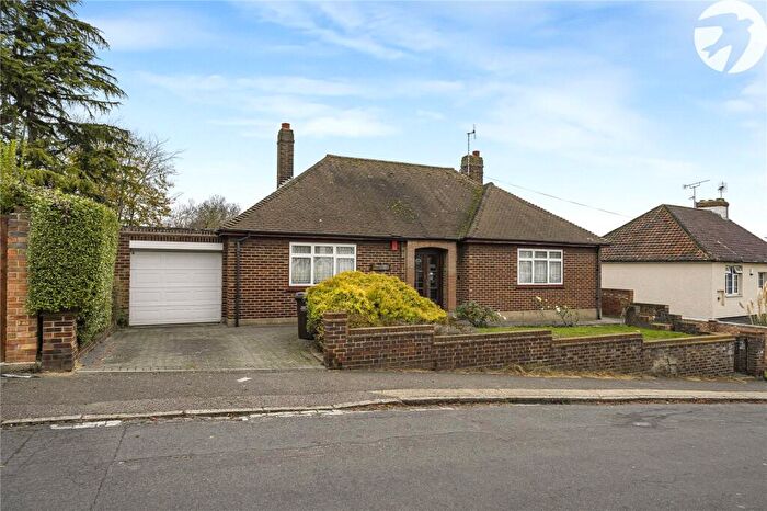 3 Bedroom Bungalow For Sale In Oakfield Park Road, Wilmington, Dartford, Kent, DA1