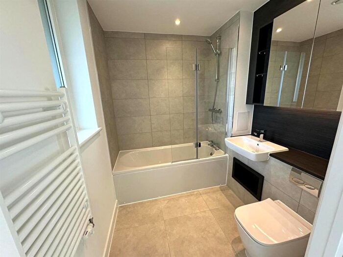 1 Bedroom Flat To Rent In Shearwater Drive, West Hendon, London, NW9