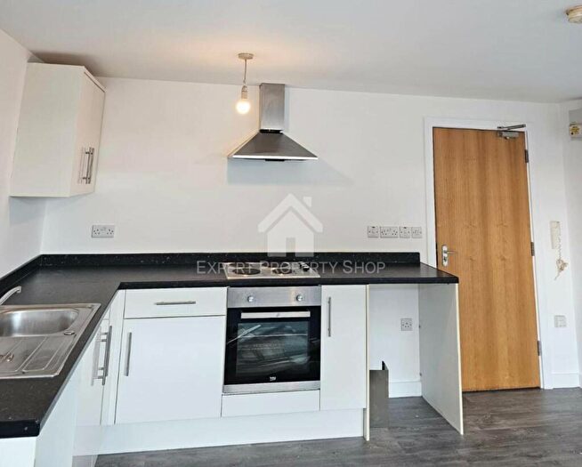 1 Bedroom Flat To Rent In Fl, Potter Street, Worksop, AT10