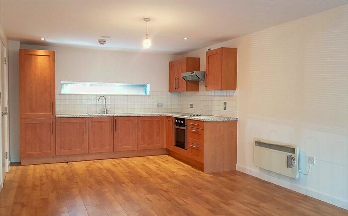 2 Bedroom Flat To Rent In East Street, Leeds, LS9