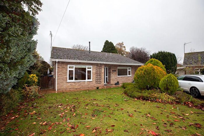 3 Bedroom Bungalow To Rent In St. Giles Grove, Elm, Wisbech, PE14