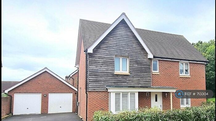 4 Bedroom Detached House To Rent In Langmore Lane, Lindfield, RH16