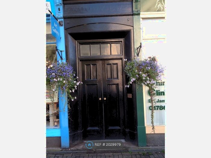 1 Bedroom Flat To Rent In Henderson Street, Stirling, FK9