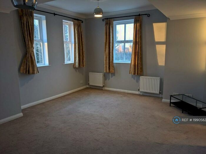 2 Bedroom Flat To Rent In Stainton Road, Catford, SE6