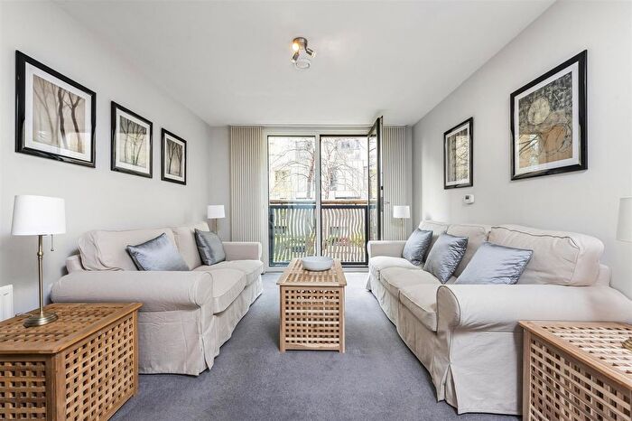1 Bedroom Flat To Rent In Woods House, Grosvenor Waterside, Gatliff Road, London, SW1W