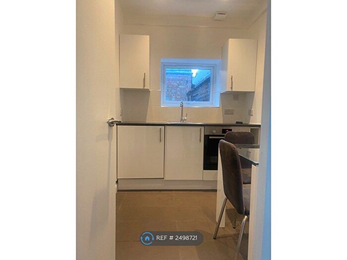 1 Bedroom Flat To Rent In Church Road, London, NW4