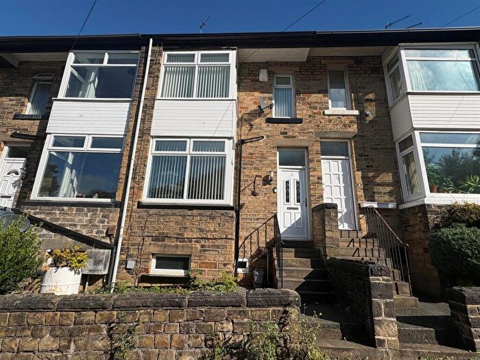 2 Bedroom Terraced House For Sale In Hollin Terrace, Shipley, BD18