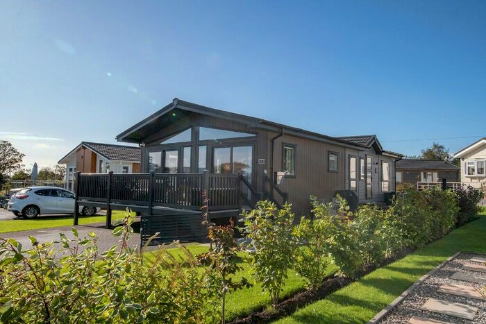 2 Bedroom Park Home For Sale In The Green, Bowland Fell Park, Tosside, BD23