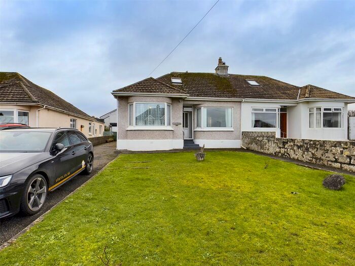 2 Bedroom Semi-Detached Bungalow For Sale In Bonython Road, Newquay TR7
