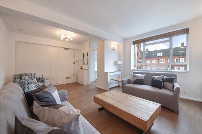 3 Bedroom Flat To Rent In Charlbert Court, Chalbert Street, London, NW8