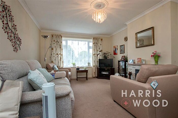 2 Bedroom Bungalow For Sale In Cottage Drive, Colchester, Essex, CO2