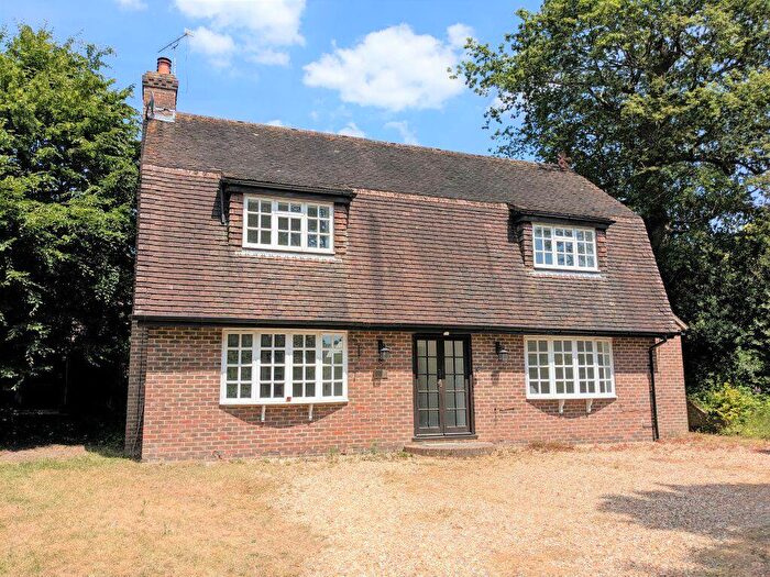 3 Bedroom Detached Bungalow To Rent In Church Road, Mannings Heath, RH13