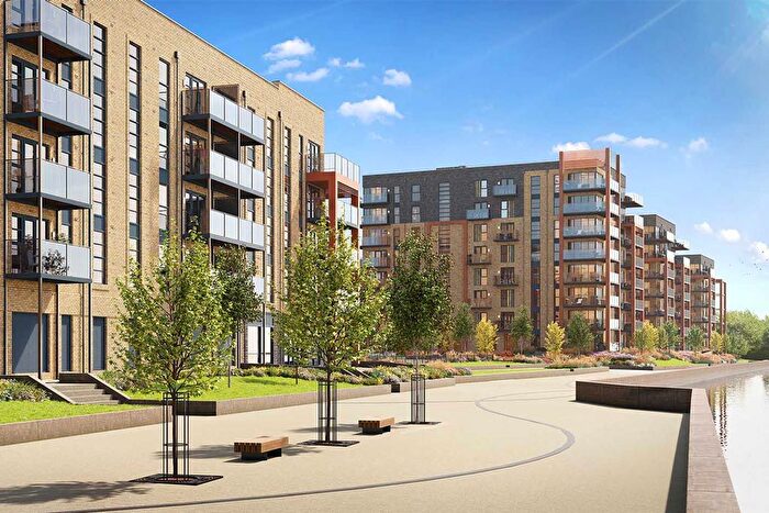 1 Bedroom Flat For Sale In "The Ouse" At Flat Estella Heights, Henley Approach, Northfleet, DA11