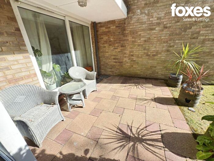 2 Bedroom Apartment For Sale In Harbour Prospect, Hurst Hill, Lilliput, Poole, Dorset, BH14